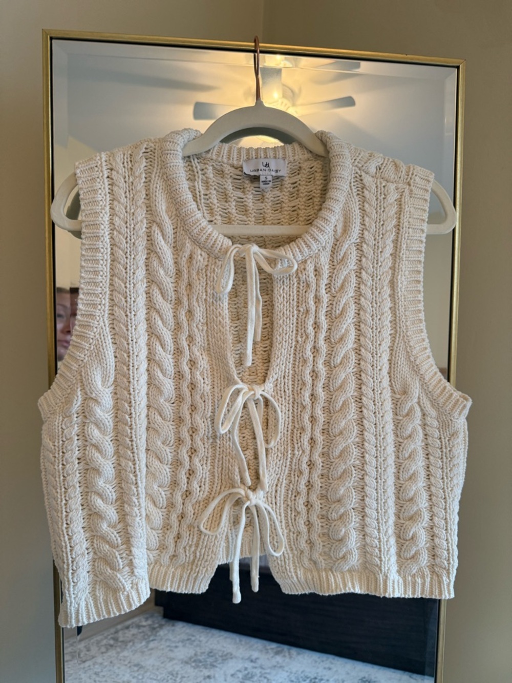 Cable-Knit Tie-Front V-Neck Sweater Vest - Cream
